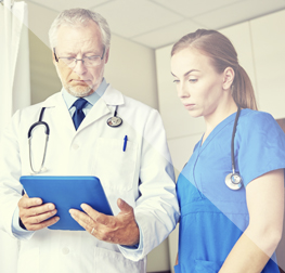 Cardiólogos intervencionista